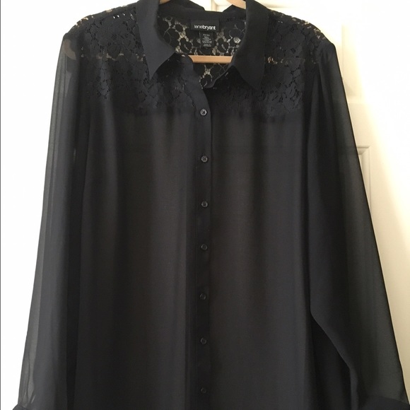 ✨NEGOTIABLE✨ Lane Bryant black sheer blouse