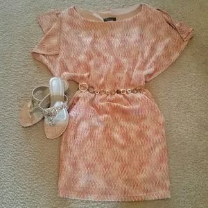 EUC Adorable dress with pockets!