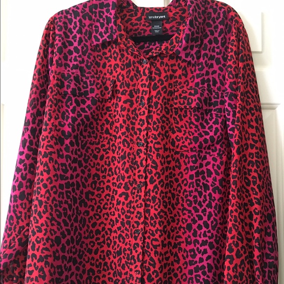 ✨NEGOTIABLE✨ Lane Bryant cheetah print blouse