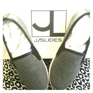 J slides Sammi grey flannel size 7