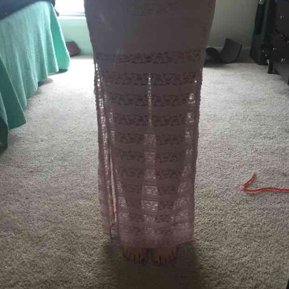Lace maxi skirt - Picture 3 of 4