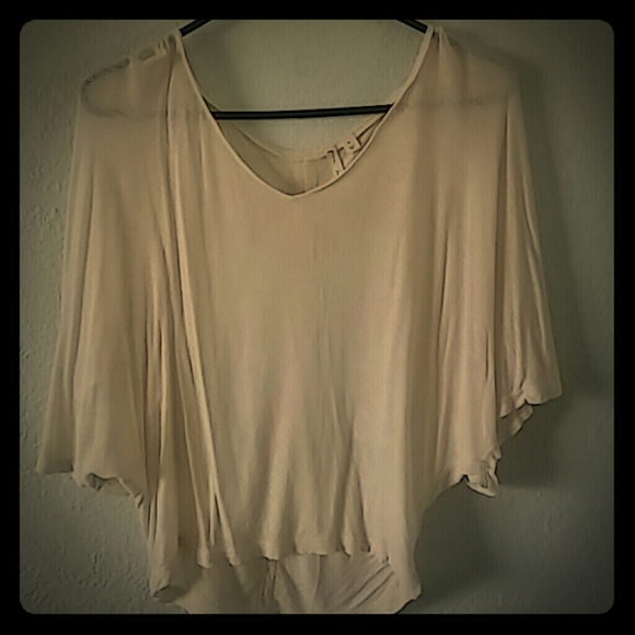 Flowy off white blouse