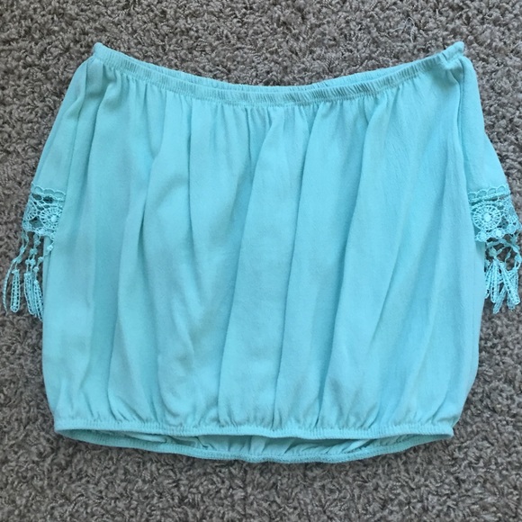 Crop top - Picture 2 of 2