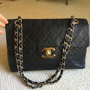 Chanel maxi GHW-no longer avail