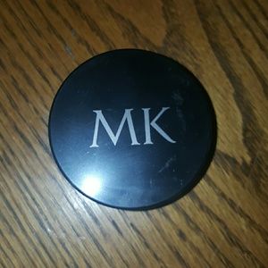 **Mary Kay Translucent powder**