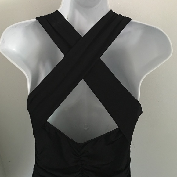 PERFECT! LBD - Picture 2 of 2