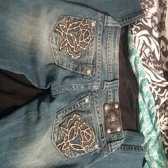Miss me jean size 25