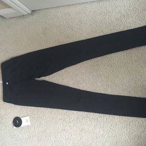 Lululemons black size 2