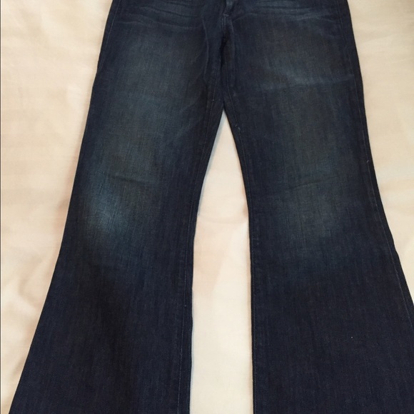 Bootcut Guess jeans - Picture 2 of 3