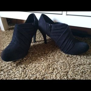 Black suede ankle heeled booties