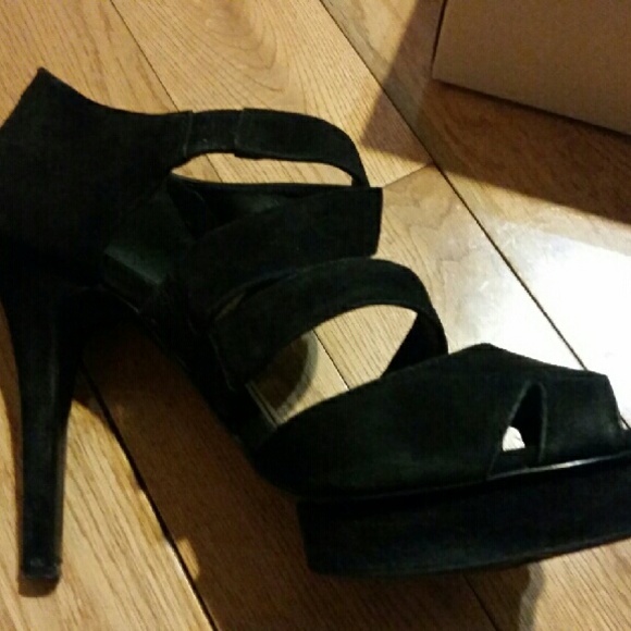 Bcbg black suede heels - Picture 3 of 4
