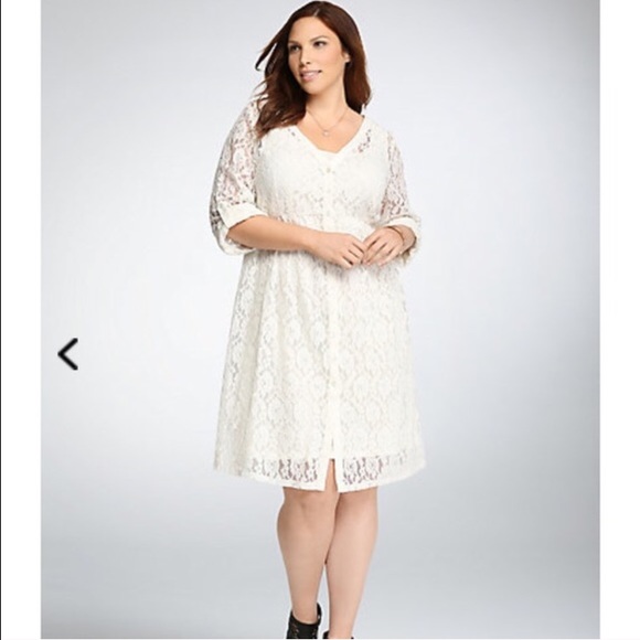 Torrid shirt dress worn once off white/cream