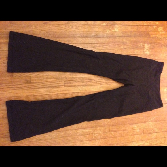 Lululemon groove pant size 4
