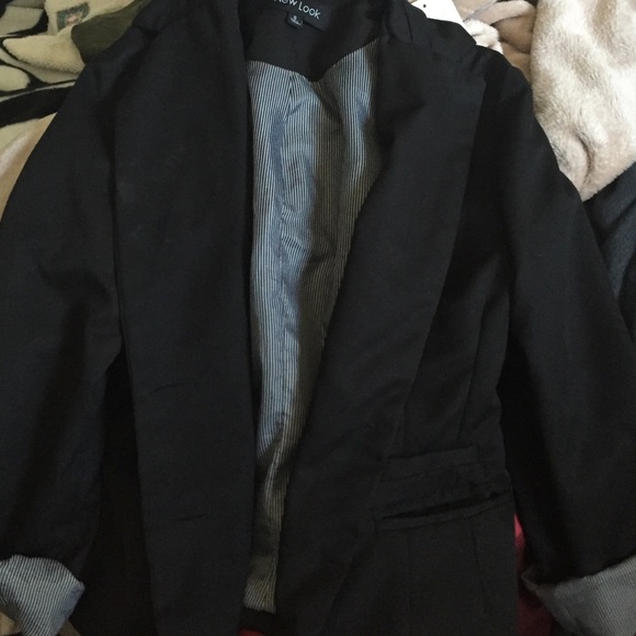 Black blazer - Picture 1 of 3