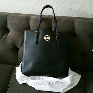 Authentic Michael Kors tote