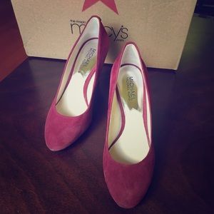 Michael kors medium high classic shoes