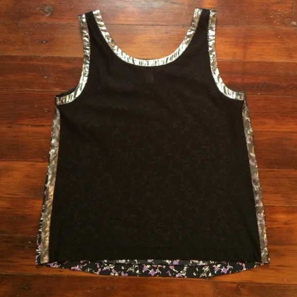 ❌SOLD❌Marc Jacobs printed silk and mesh top - Picture 4 of 4