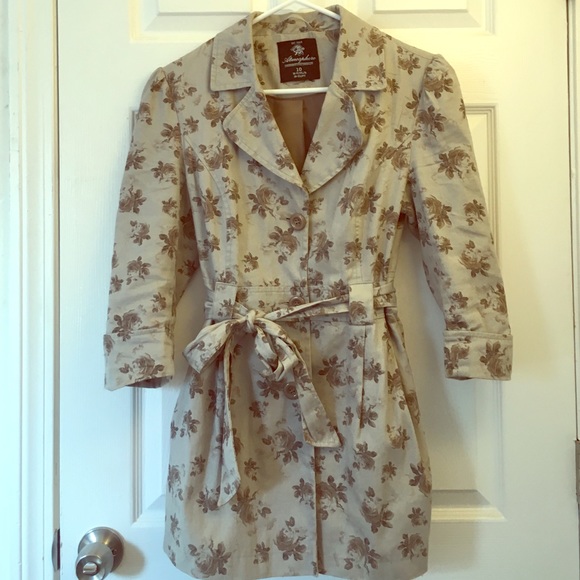 Atmosphere blue coat with grey roses - Picture 1 of 3