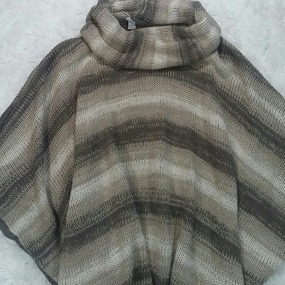 CHICO'S Sweater Poncho* WEEKEND SALE