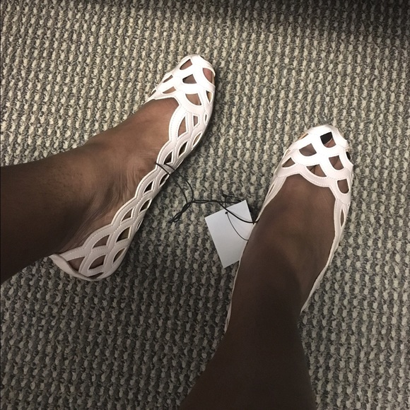 Pale pink H&M flats