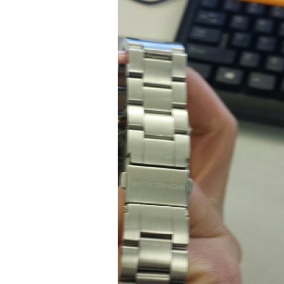 Michael Kors Hawthorne Men's Watch - Picture 2 of 2