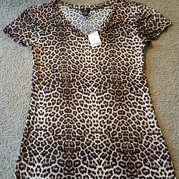 (PRICE CUT) Silky Cheetah Print Top