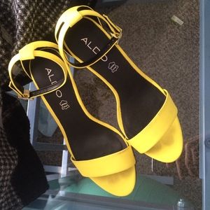 Yellow strappy heels