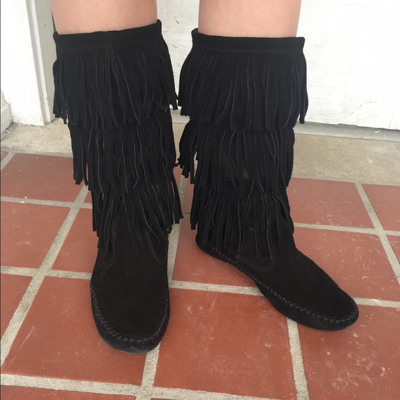 Lauren Conrad Black tri-layer fringe boots size 7