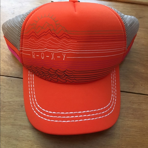 Roxy hat