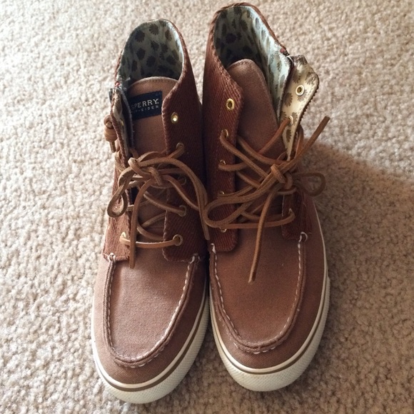 Sperry Chukka Boots