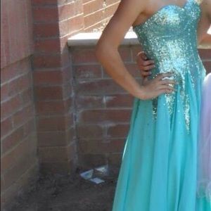 Prom dress