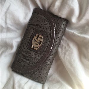 Guess Wallet