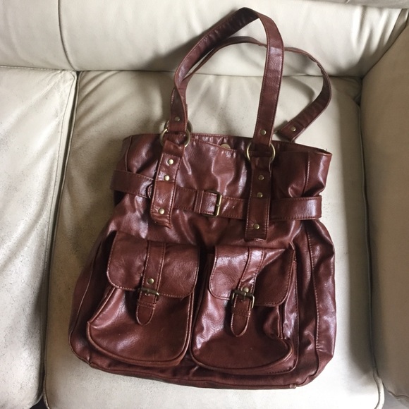 DSW Shoulder Bag