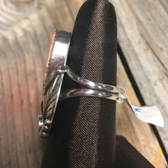 Sterling Silver Ring (R198) - Picture 2 of 4