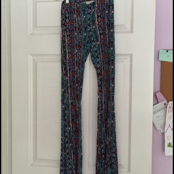 HIP Print Plazzo Pants, NWOT
