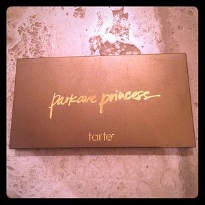 TARTE contour palette