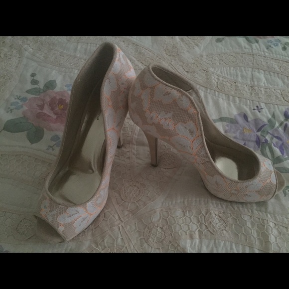 cream lace heels, size 9