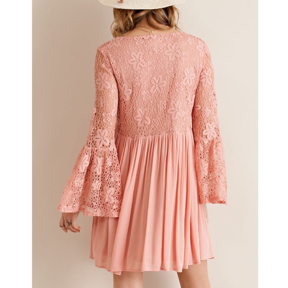 "Scheherazade" Lace Bell Sleeve Dress - Picture 2 of 4