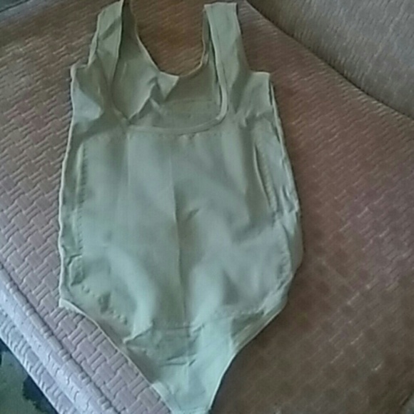 Body Panties With Tummy Shrinking Padding - Picture 4 of 4