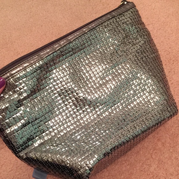Sequin Cosmetics Case - Picture 2 of 4