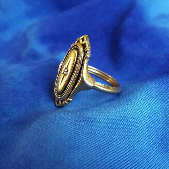 Vintage 76 Avon ring - Picture 4 of 4