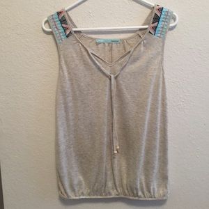 Cute Maurice's cotton top