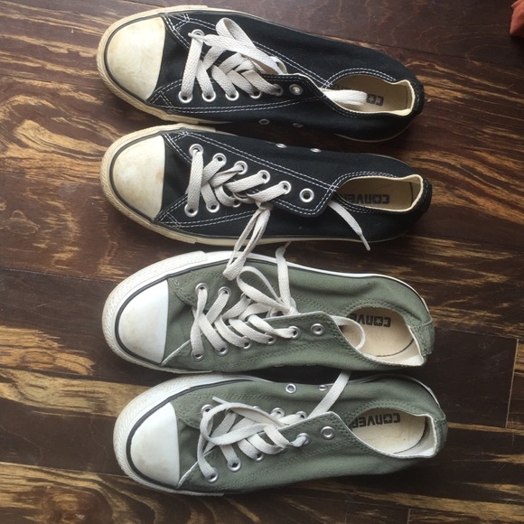 2 pairs Converse All Star size 7