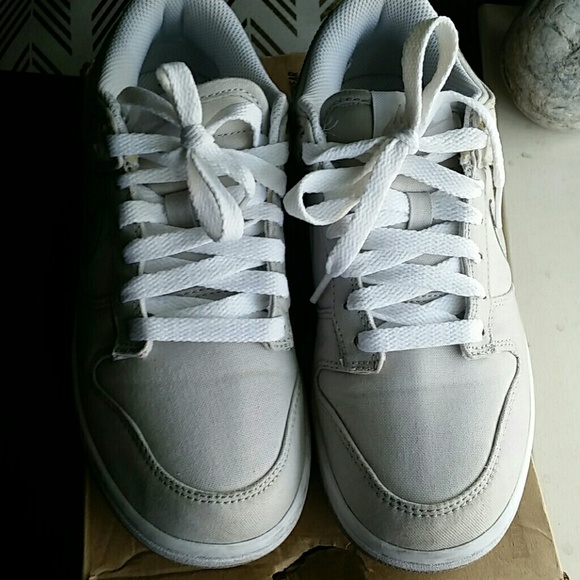 SOLD - Picture 2 of 4