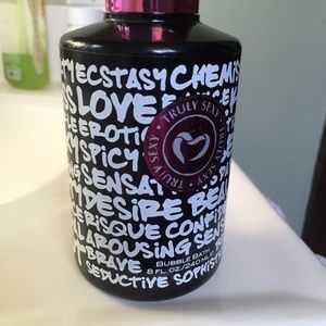 PURE ROMANCE BUBBLE BATH