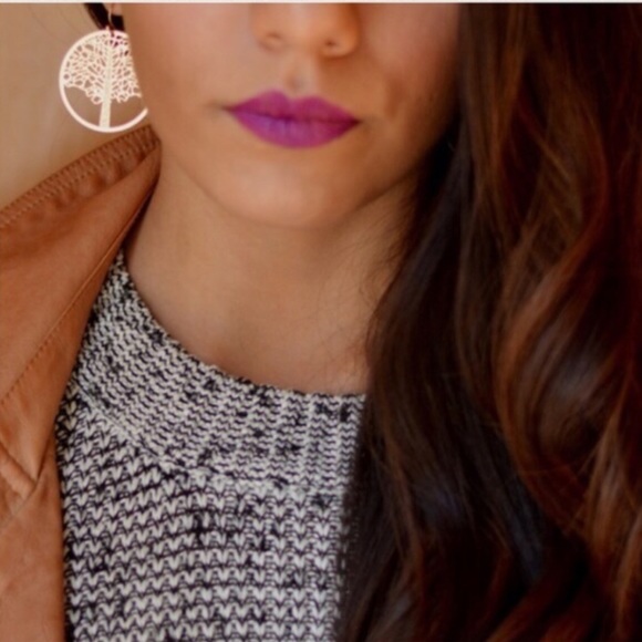 🔴2/$20🔴Tree of life earrings💜🆕 Boutique🎁 - Picture 2 of 3
