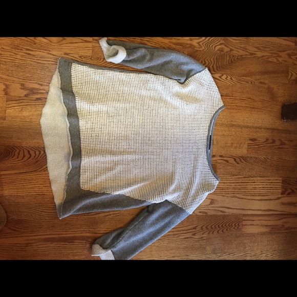 Sweatshirt - Picture 1 of 1