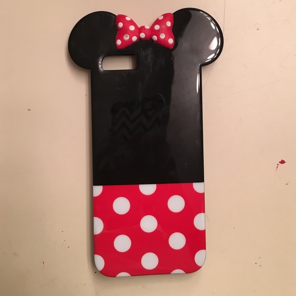 Disney  Accessories - Disney Minnie Mouse iPhone 5/5s case
