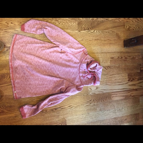 Red sweatshirt - Picture 1 of 1