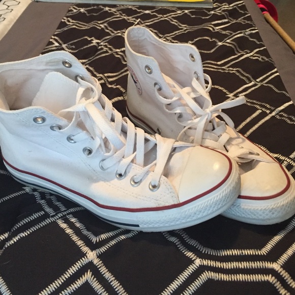 White converse